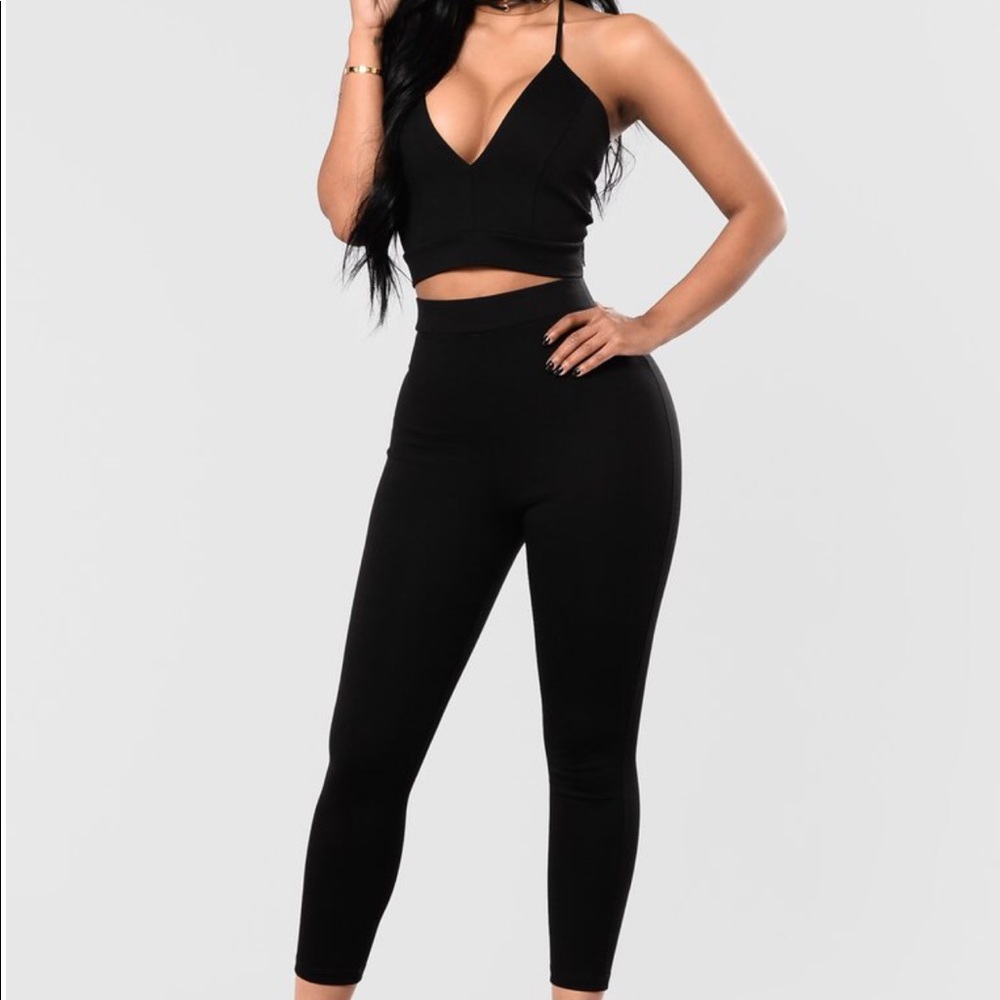 Fashion Nova 2 piece set